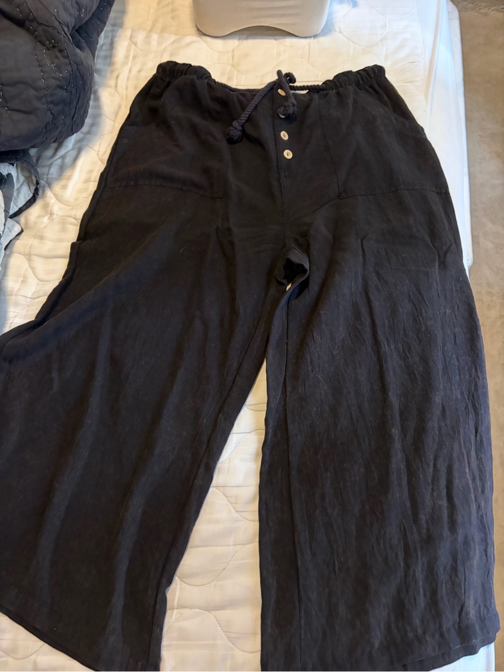 Umgee Black Wide-Leg Button Front Drawstring Pants